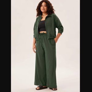 Girlfriend Collective Palm Peak Track Pant - Size S, 29" inseam